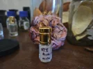 [Ouddict.com] Sandalwood oil of the day
