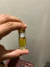 [Ouddict.com] Sandalwood oil of the day