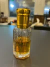 [Ouddict.com] Sandalwood oil of the day