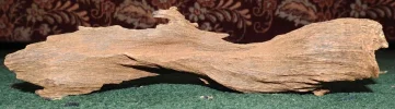 [Ouddict.com] Oud Wood